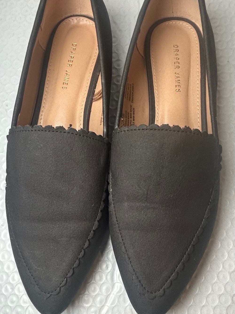 Draper James Black Scalloped Pointed Toe Loafer Flats Women’s Slip On Shoes Sz 7